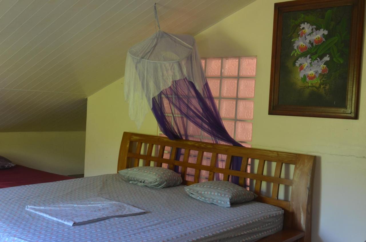 Fare Om Hotel Pihaena ภายนอก รูปภาพ